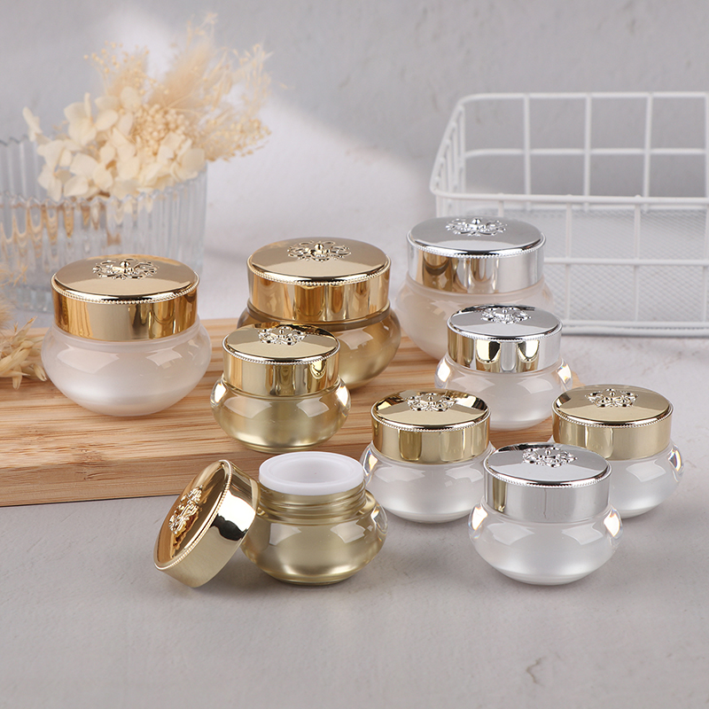 Acrylic Empty Travel Cream Jar - Luxury Skincare & Spa Photos recension och pris